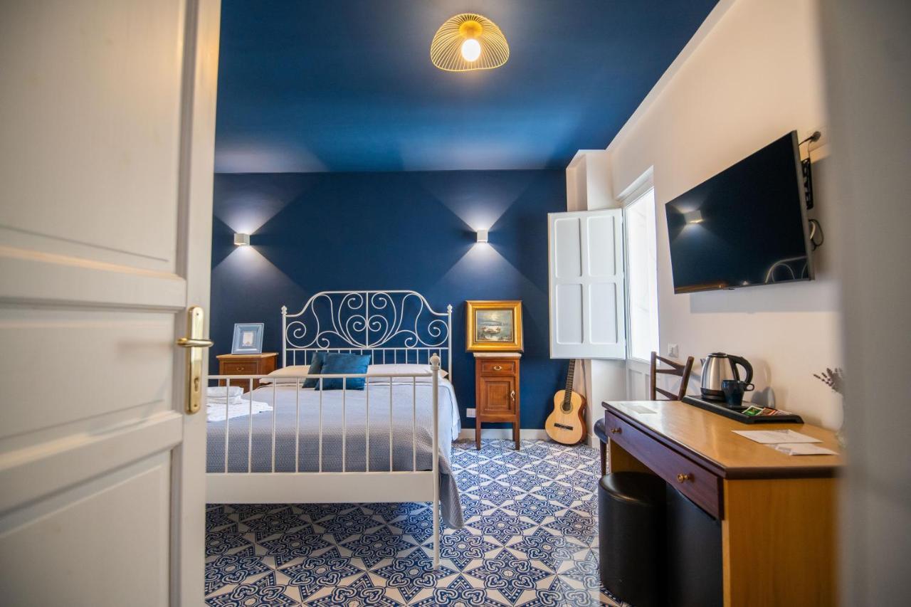 Crudo Home Pompei Esterno foto